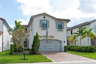 11824 SW 13th Court, Pembroke Pines, FL 33025