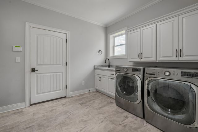 2945 Blackford Parkway, Lexington, KY 40509