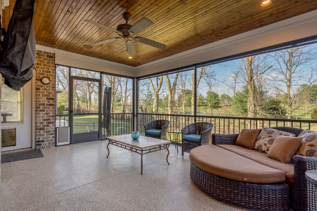 2945 Blackford Parkway, Lexington, KY 40509