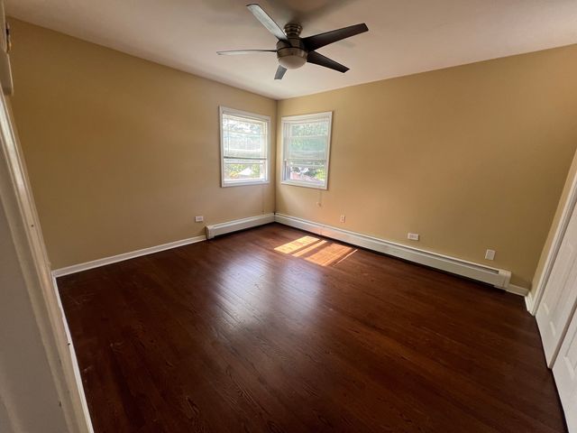 236 W Johnson Street 2W, Palatine, IL 60067