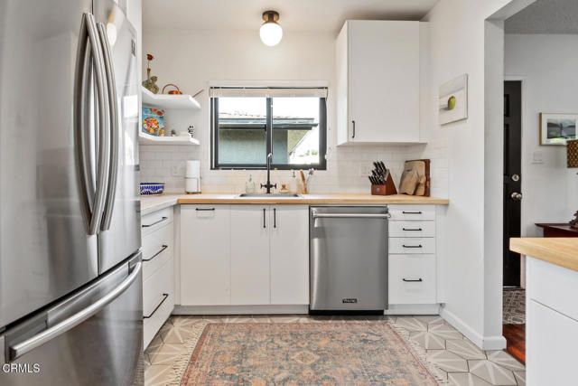 4136 Baywood Street, Los Angeles, CA 90039