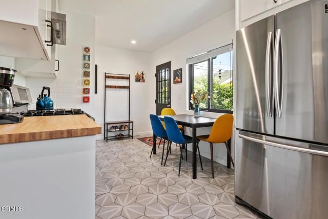 4136 Baywood Street, Los Angeles, CA 90039