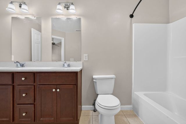 103 Commonwealth Ave, Worcester, MA 01604