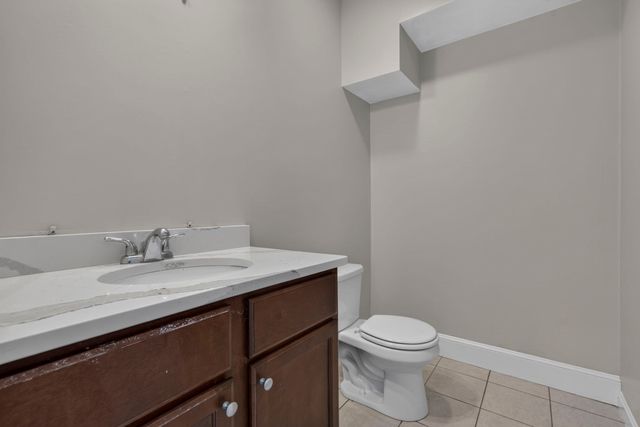 103 Commonwealth Ave, Worcester, MA 01604