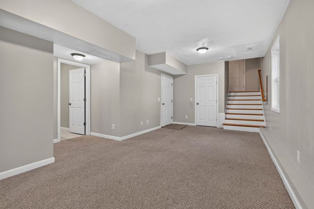 103 Commonwealth Ave, Worcester, MA 01604