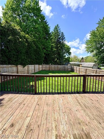 1046 Wilshire Drive, Youngstown, OH 44511