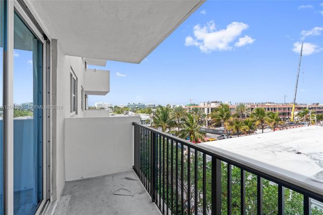 9273 Collins Avenue 408, Surfside, FL 33154