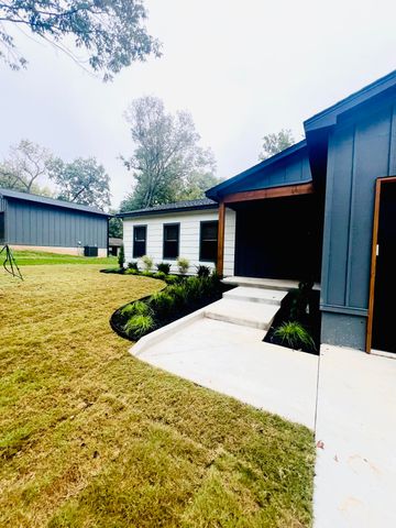 4 Tulsa Drive, Monkey Island, OK 74331