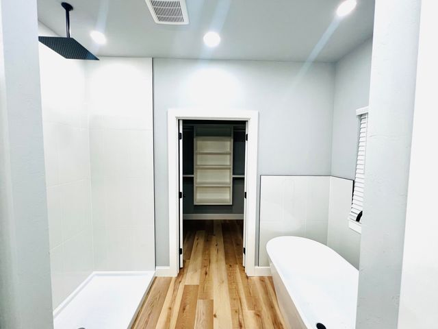 4 Tulsa Drive, Monkey Island, OK 74331