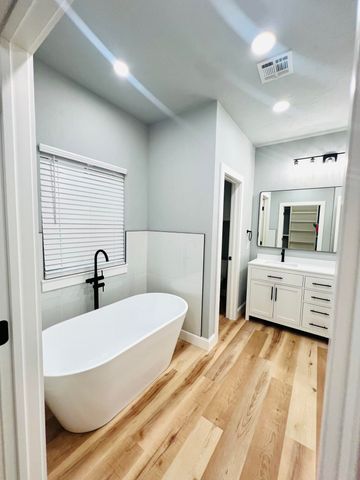 4 Tulsa Drive, Monkey Island, OK 74331