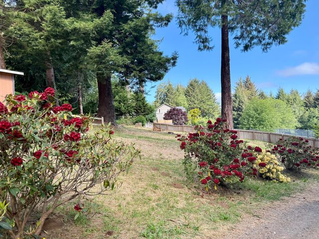 2616 Visser Court, Mckinleyville, CA 95519