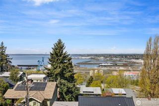 715 N Garden Street #303, Bellingham, WA 98225