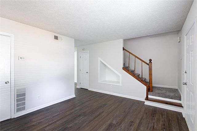 5740 Old Gordon Road, Mableton, GA 30126