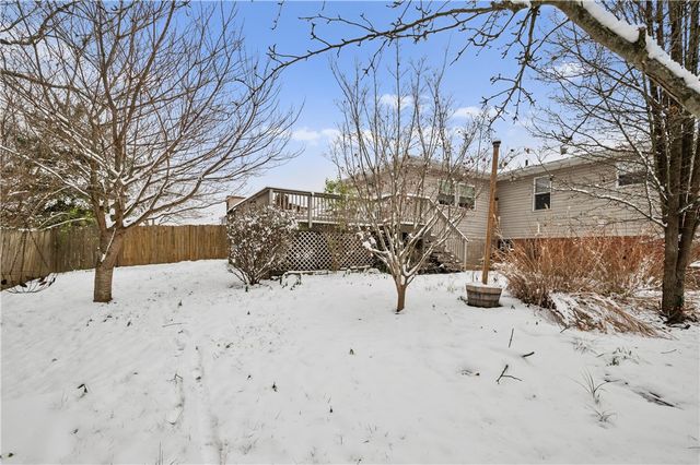 712 Lafayette Dr, Clairton, PA 15025