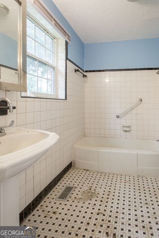 1701 Satilla Boulevard, Waycross, GA 31501