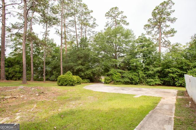 1701 Satilla Boulevard, Waycross, GA 31501