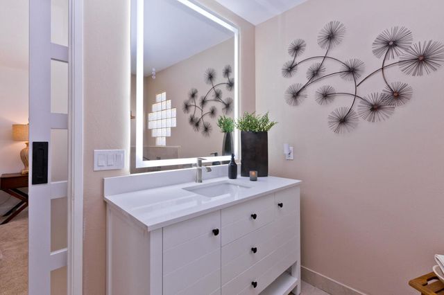77150 New York Avenue, Palm Desert, CA 92211