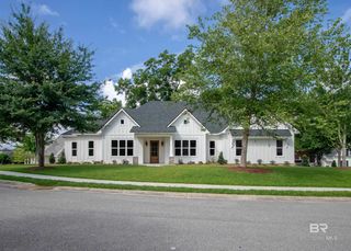 19201 Fairfield Drive, Fairhope, AL 36532