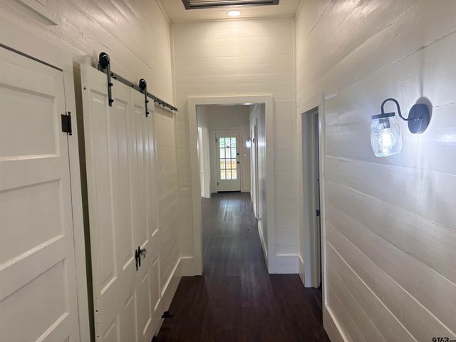 605 E CALVERT, Troup, TX 75789