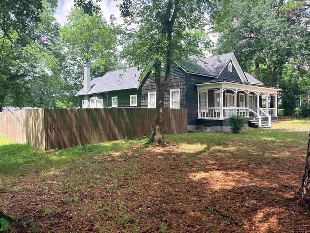 605 E CALVERT, Troup, TX 75789