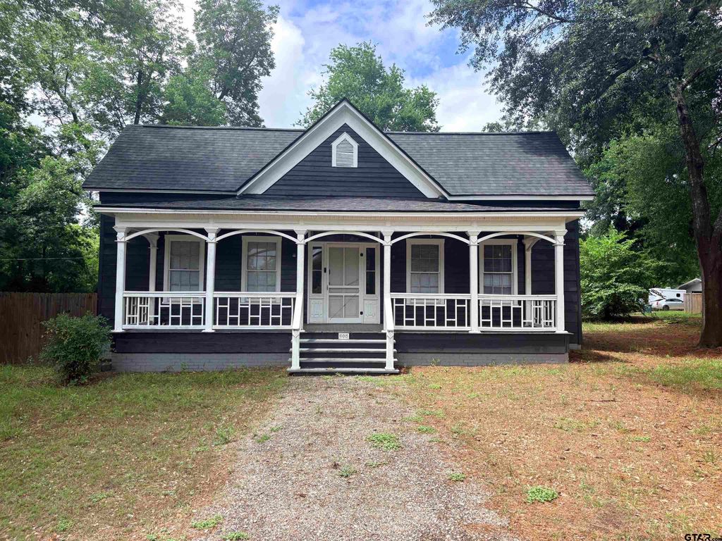 605 E CALVERT, Troup, TX 75789