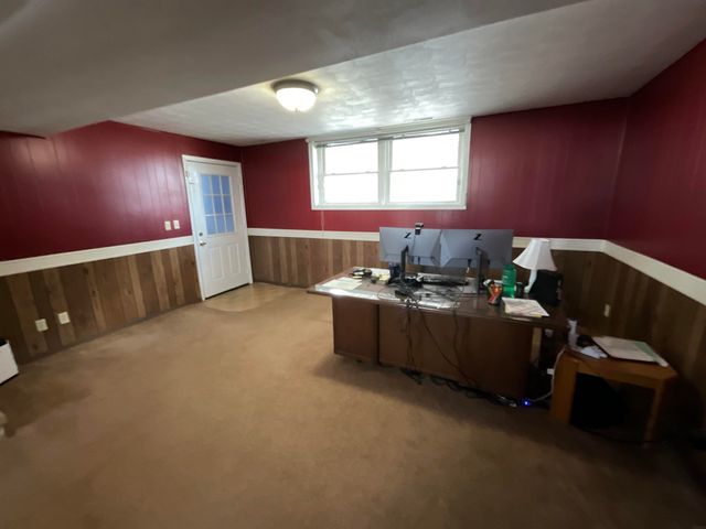 422 S 5 th Avenue, New Hampton, IA 50659