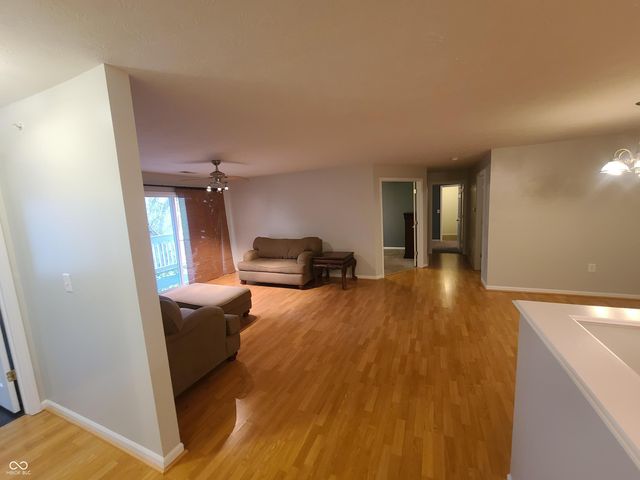 6525 Emerald Hill Court 208, Indianapolis, IN 46237