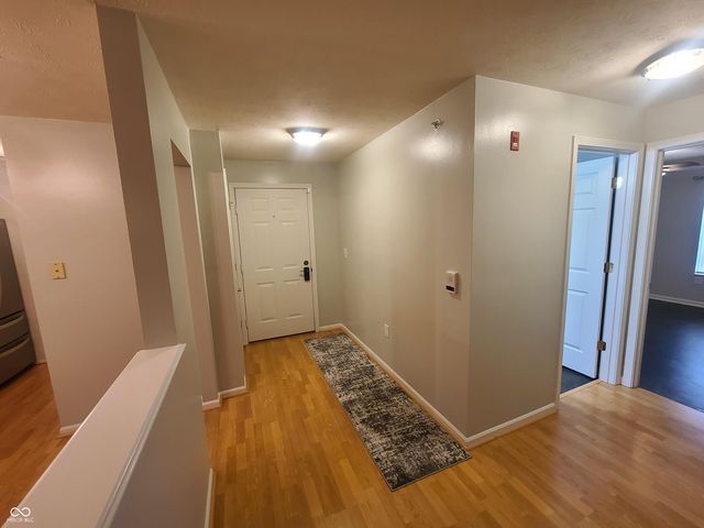 6525 Emerald Hill Court 208, Indianapolis, IN 46237