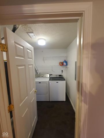 6525 Emerald Hill Court 208, Indianapolis, IN 46237