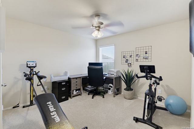 1524 BIRMINGHAM DR, Seguin, TX 78155