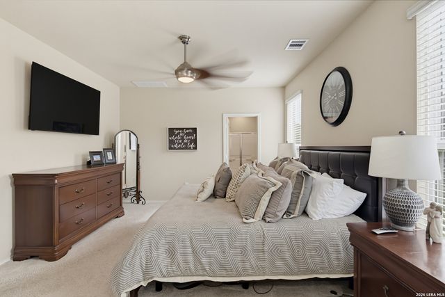 1524 BIRMINGHAM DR, Seguin, TX 78155