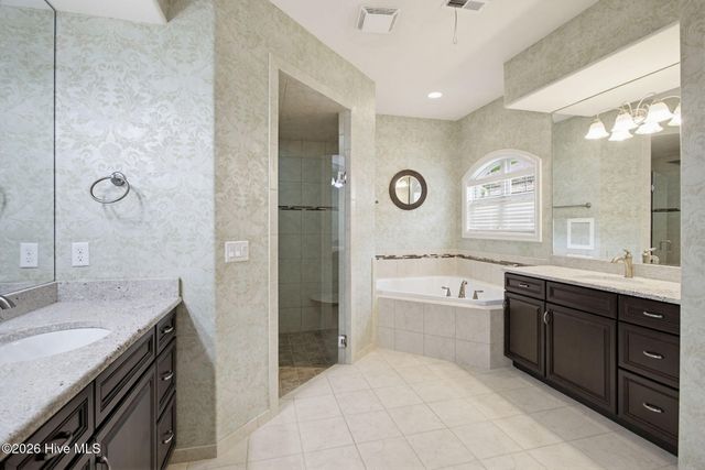 5825 White Heron Road, Wilmington, NC 28412
