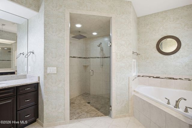 5825 White Heron Road, Wilmington, NC 28412