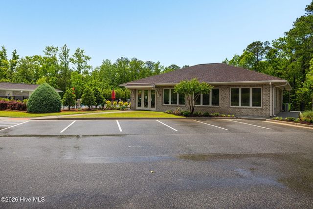 5825 White Heron Road, Wilmington, NC 28412