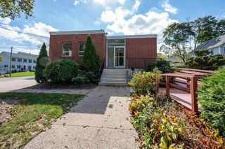 299 Chestnut St, North Attleboro, MA 02760
