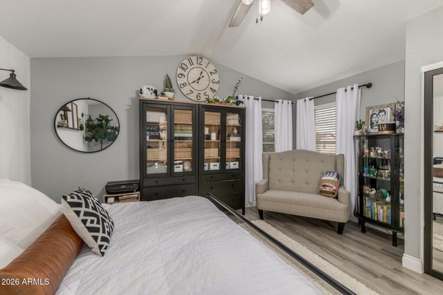 124 W MOHAWK Drive, Phoenix, AZ 85027