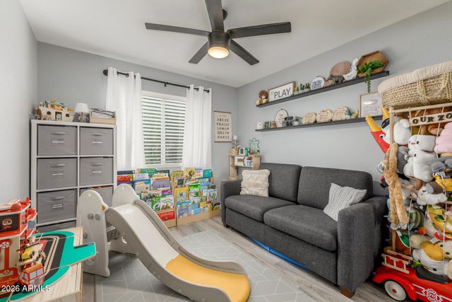 124 W MOHAWK Drive, Phoenix, AZ 85027