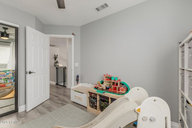 124 W MOHAWK Drive, Phoenix, AZ 85027