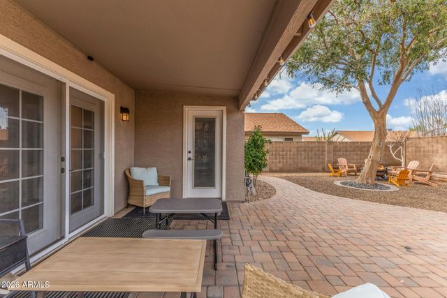 124 W MOHAWK Drive, Phoenix, AZ 85027