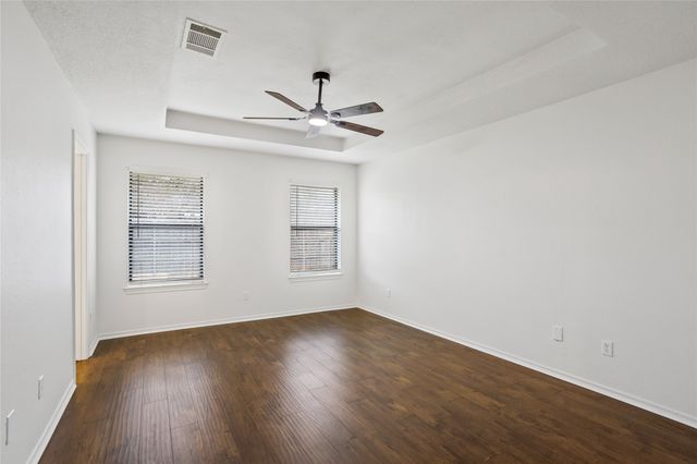 2705 Parkview Drive, Corinth, TX 76210