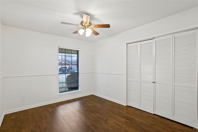 2705 Parkview Drive, Corinth, TX 76210