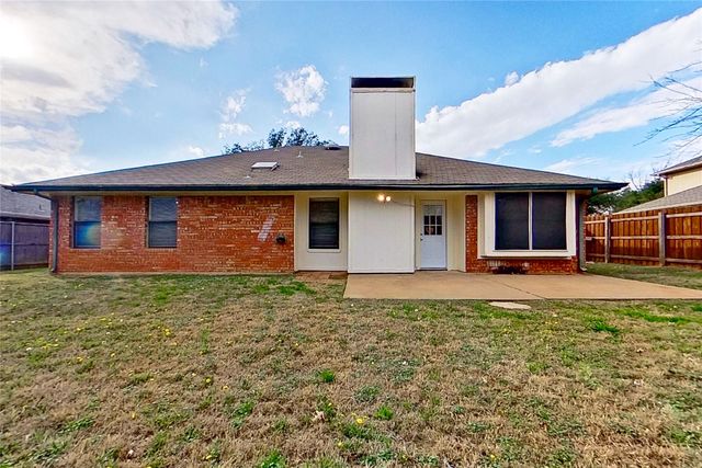 2705 Parkview Drive, Corinth, TX 76210