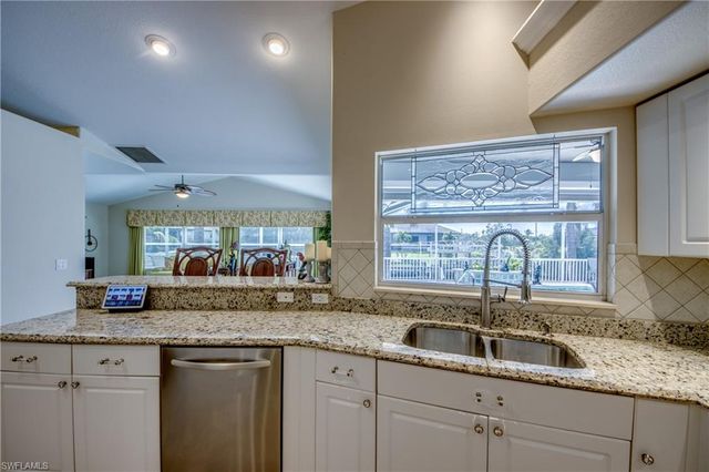 2008 SW 28th LN, Cape Coral, FL 33914