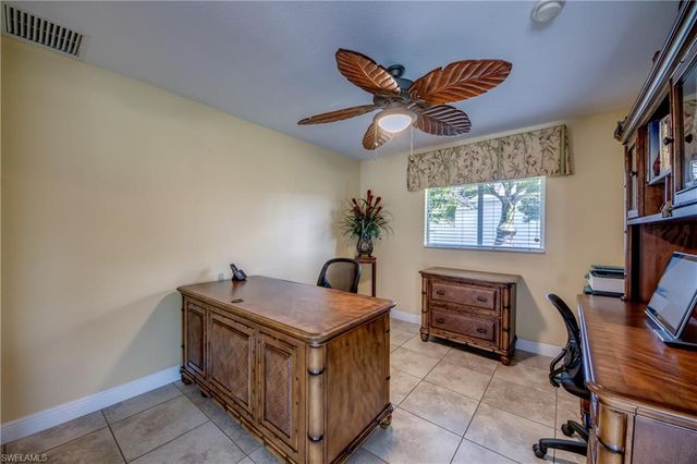 2008 SW 28th LN, Cape Coral, FL 33914