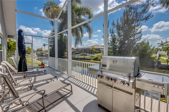 2008 SW 28th LN, Cape Coral, FL 33914