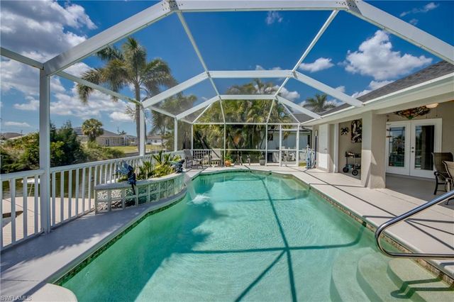 2008 SW 28th LN, Cape Coral, FL 33914