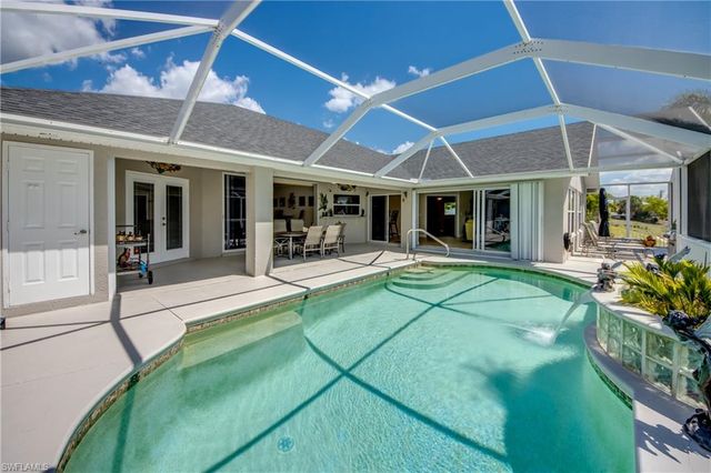 2008 SW 28th LN, Cape Coral, FL 33914