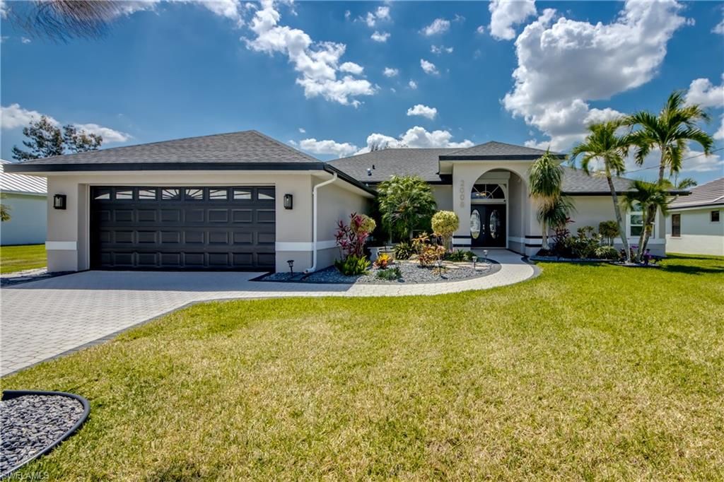 2008 SW 28th LN, Cape Coral, FL 33914