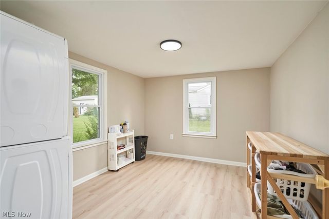 3305 Klages Boulevard, Tallmadge, OH 44278