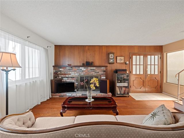 1205 11th Street, Hermosa Beach, CA 90254